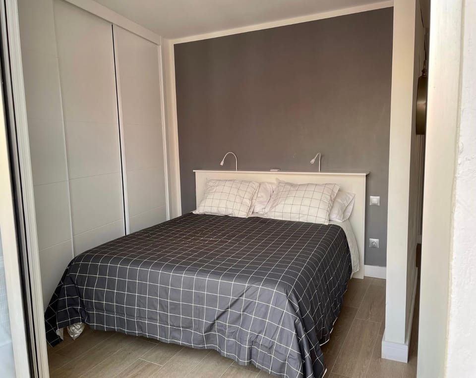 Cosy Seaview Apartment Las Canteras Apartment in Las Palmas de Gran Canaria