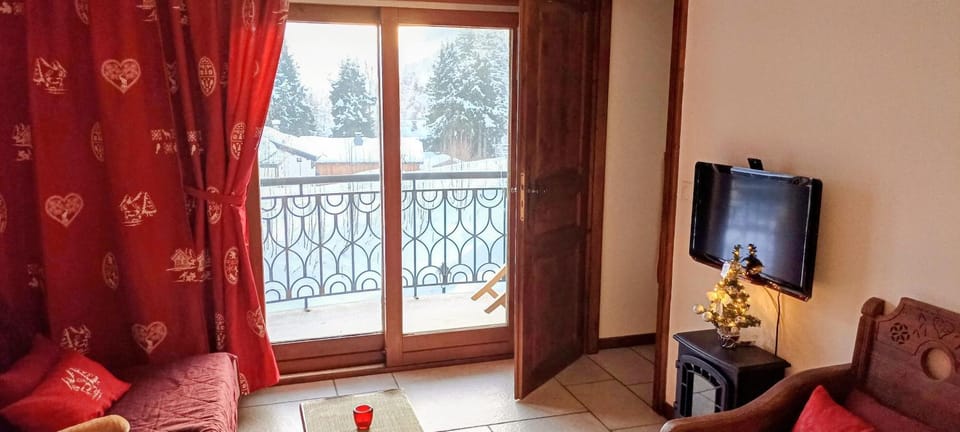 Happy Moose - Cosy Mont Blanc View apartment with sauna and swimming pool Apartment in Chamonix