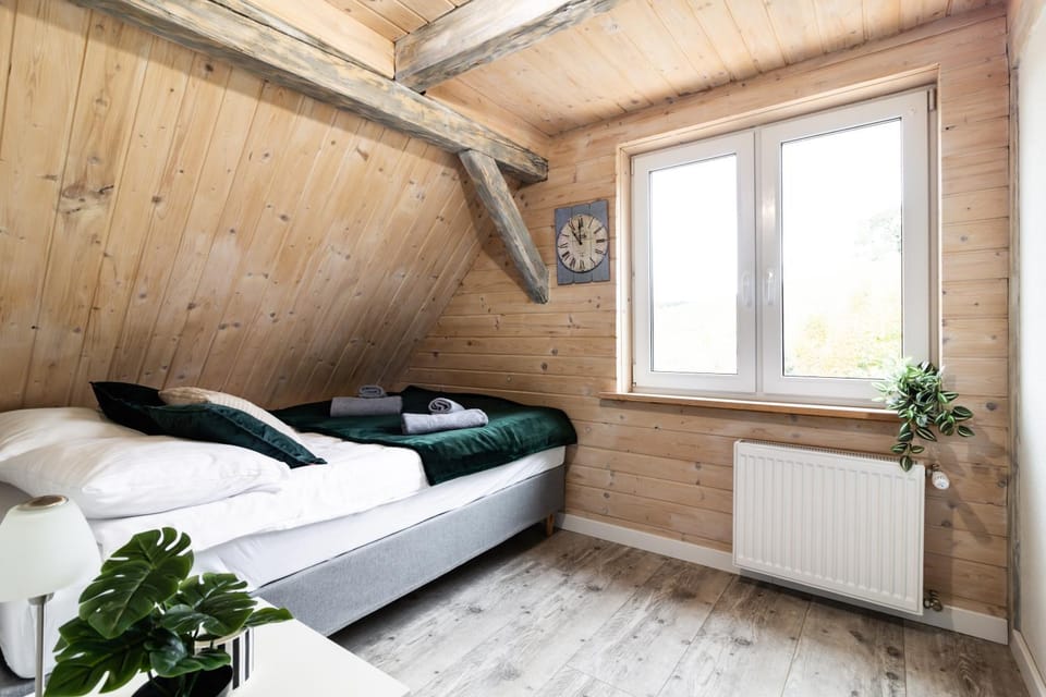 Bed, View (from property/room), Photo of the whole room, Bedroom