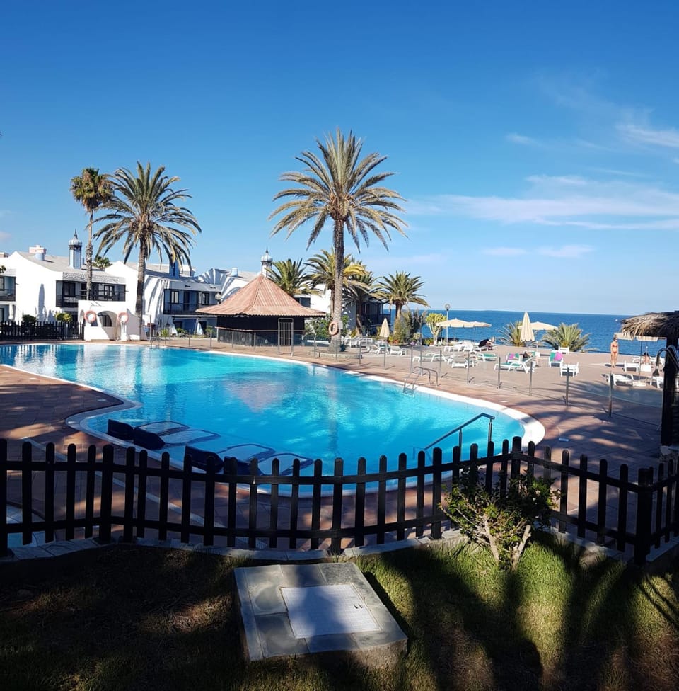 Pool view, Swimming pool, Swimming pool