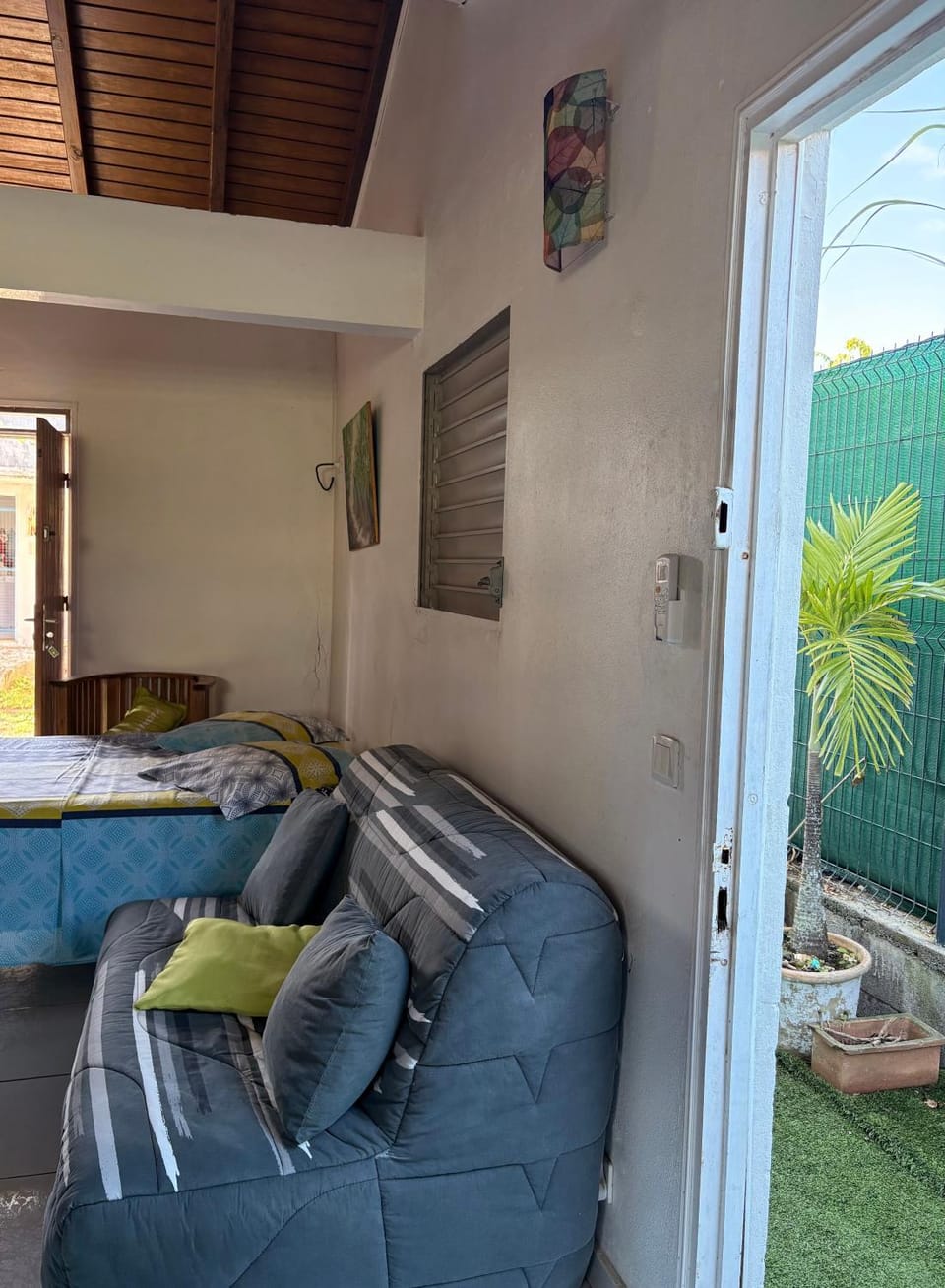 LABé KAZ Kréyòl Studio Apartment in Grande-Terre, Guadeloupe