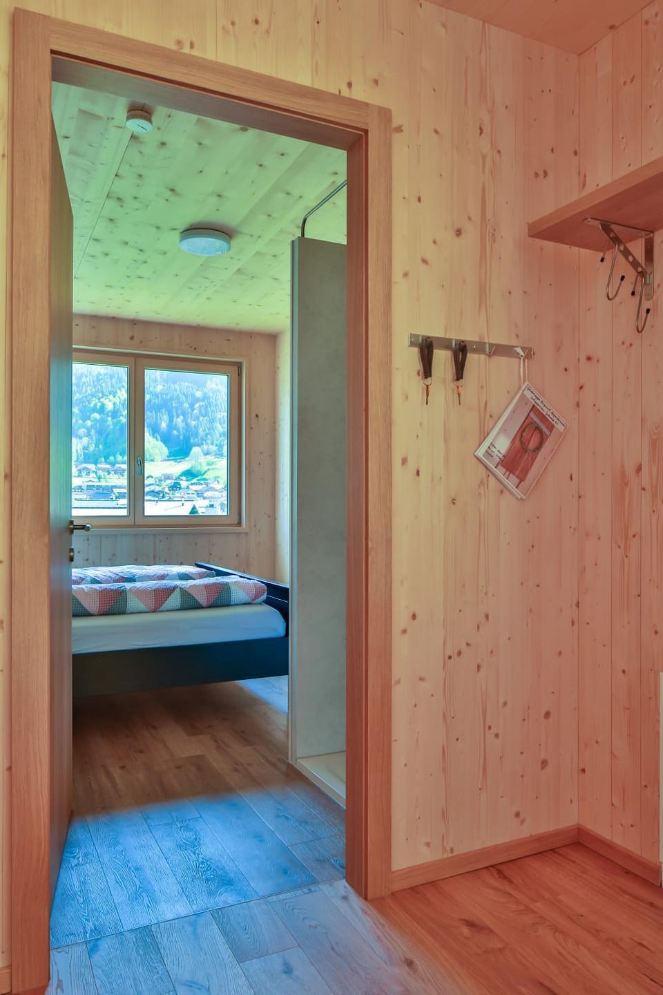 Bed, Photo of the whole room
