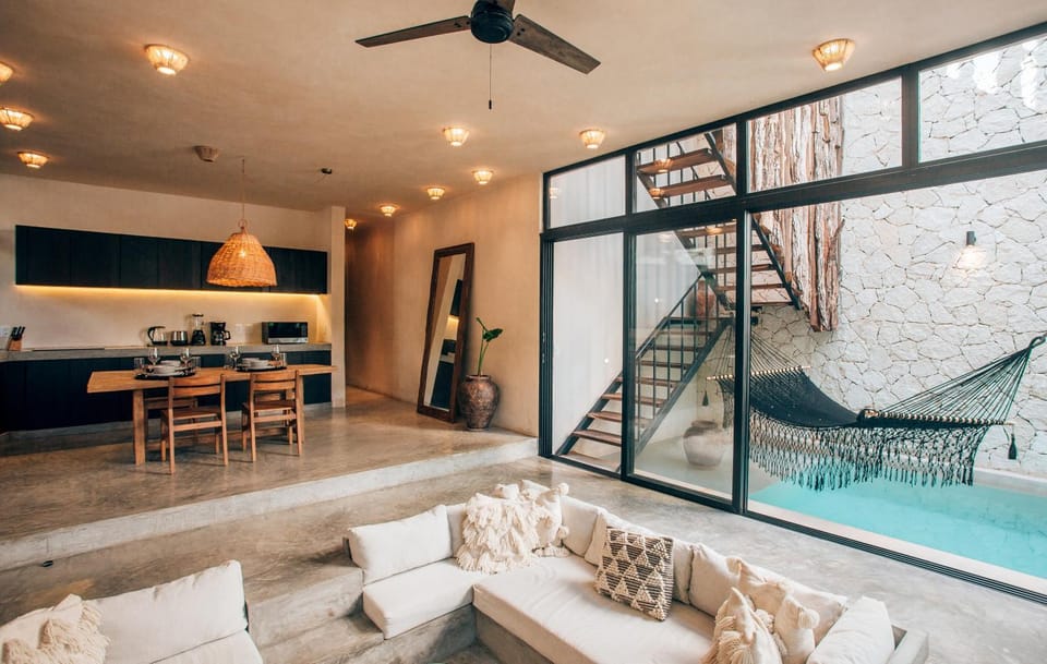 TV and multimedia, Living room, Photo of the whole room, Seating area, Pool view, Swimming pool