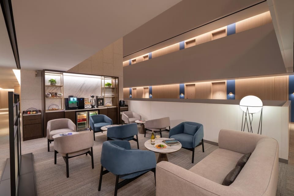 Lounge or bar