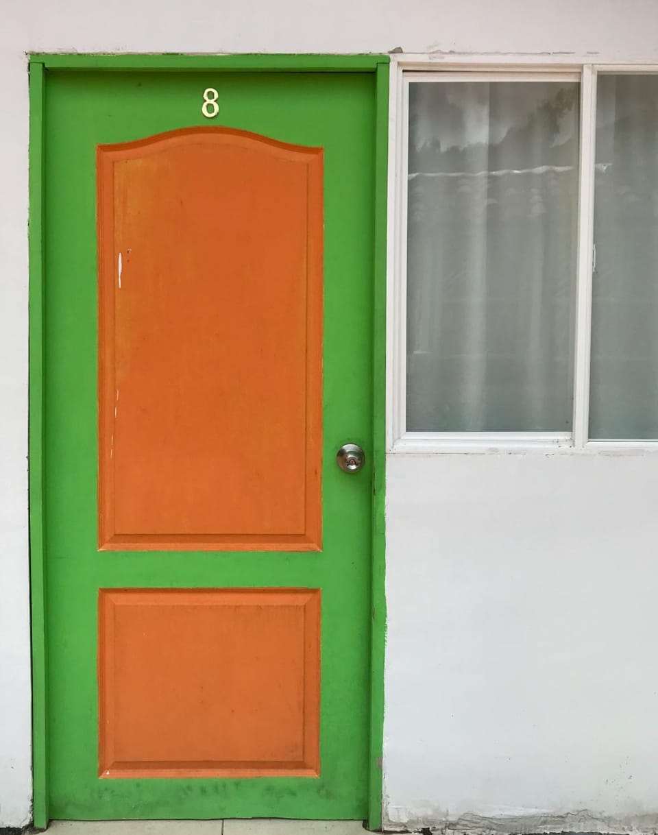 Room with 1 double bed and 2 single beds Bed and Breakfast in Risaralda