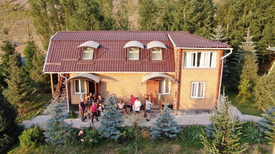 Гостевой дом Коль-тор Bed and Breakfast in Almaty Region, Kazakhstan