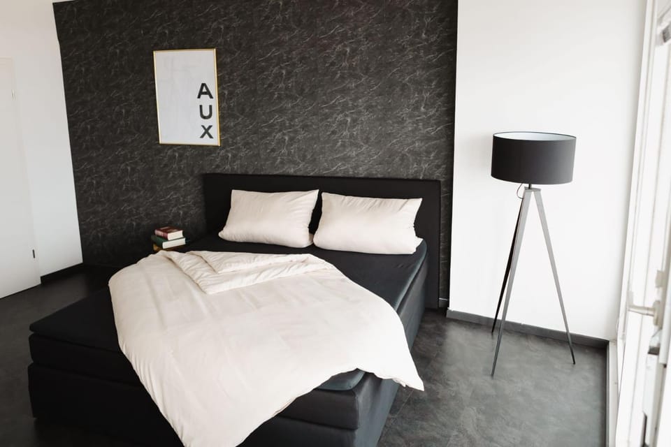 Living room, Bedroom