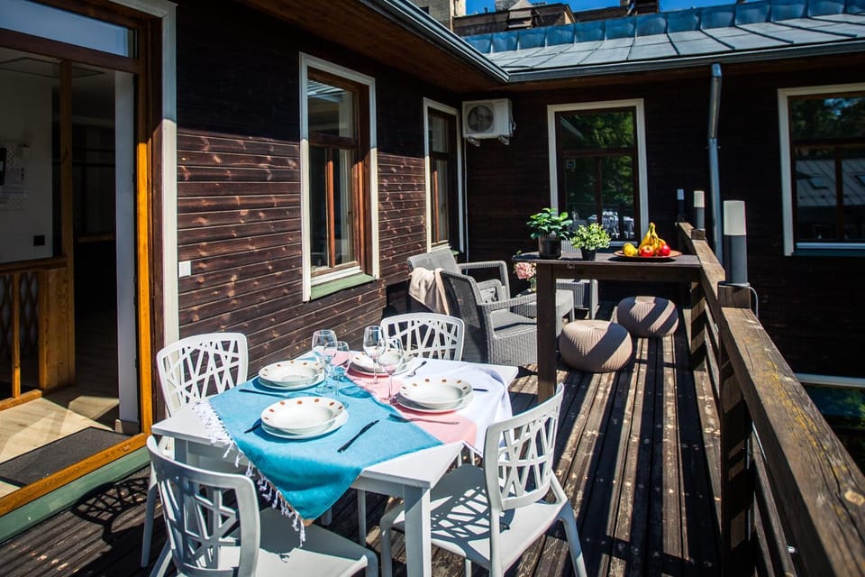 Balcony/Terrace, Dining area