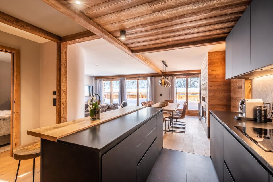 Balcony/Terrace, Kitchen or kitchenette, Dining area