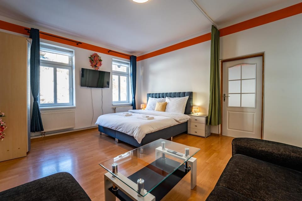 Living room, Bedroom
