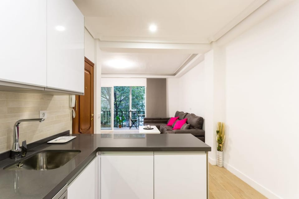Kitchen or kitchenette, Photo of the whole room