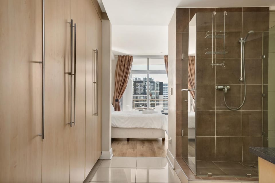 Bathroom, wardrobe