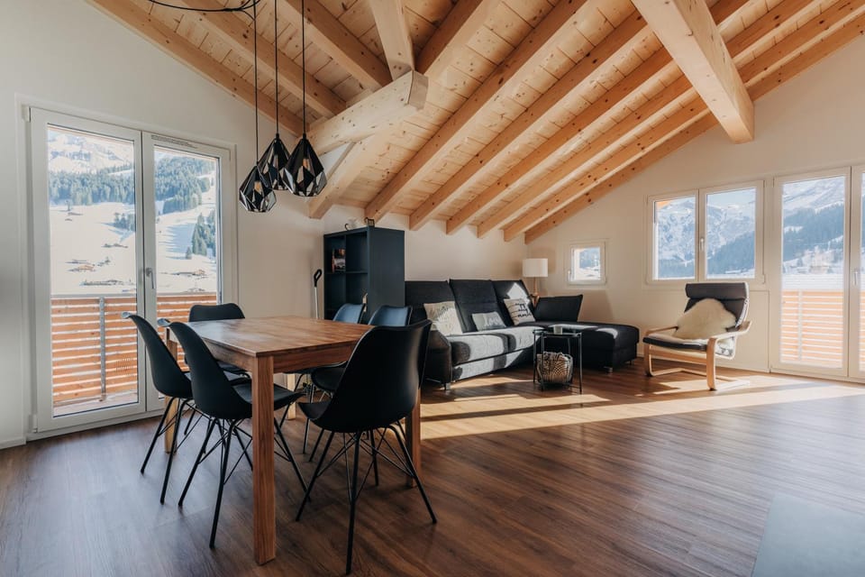 Living room, Seating area, Dining area, Food