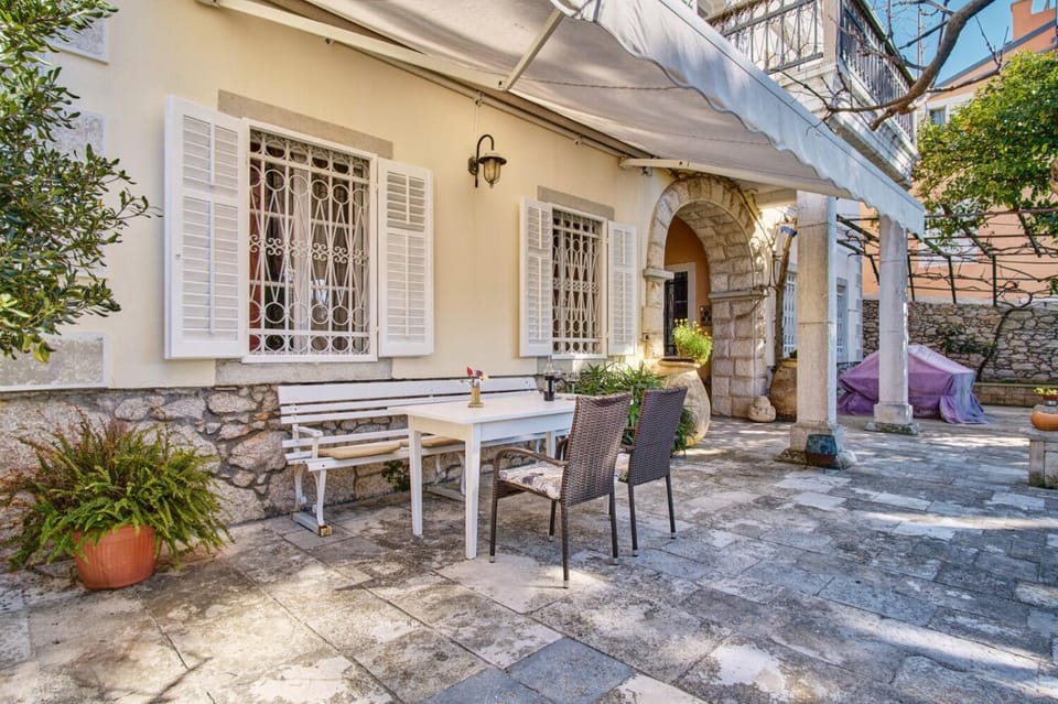 Balcony/Terrace, Seating area