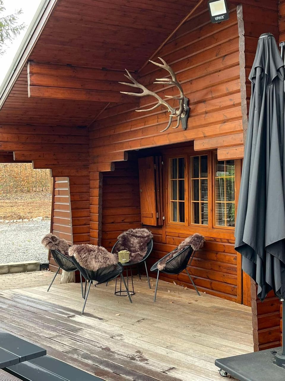 Seating area