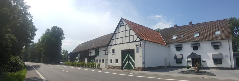 Property building, Day, Street view