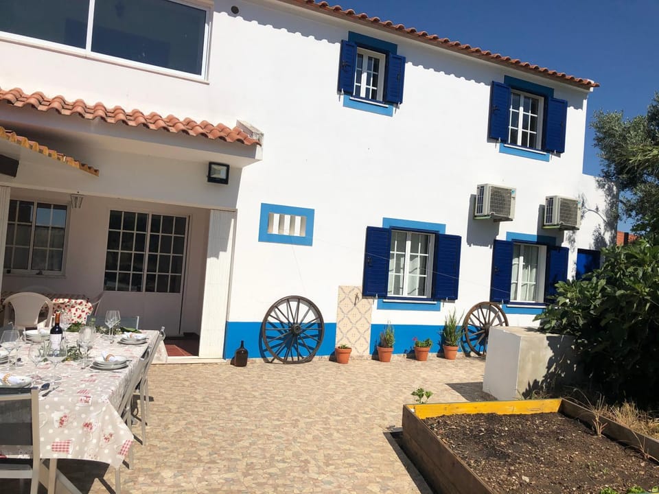 Property building, Patio, Patio