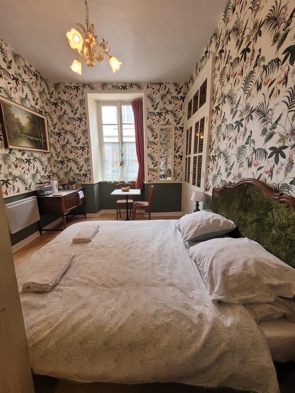 13 Bohemian Bienvenue B&B Bed and Breakfast in Brittany
