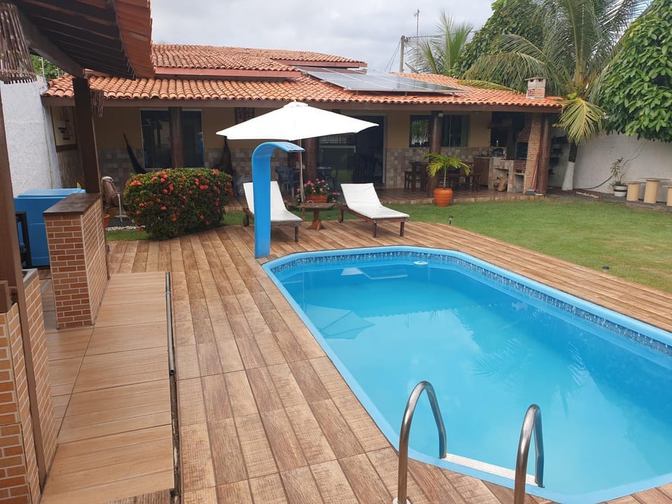 Swimming pool, Swimming pool