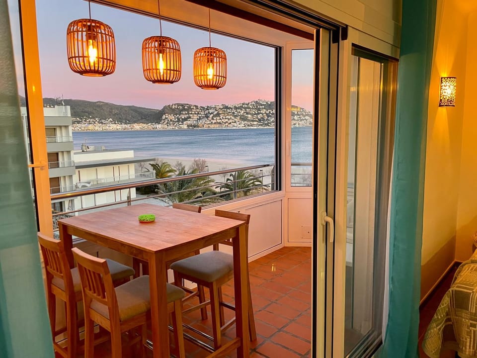 Studio Roses Beach Apartment in Roses