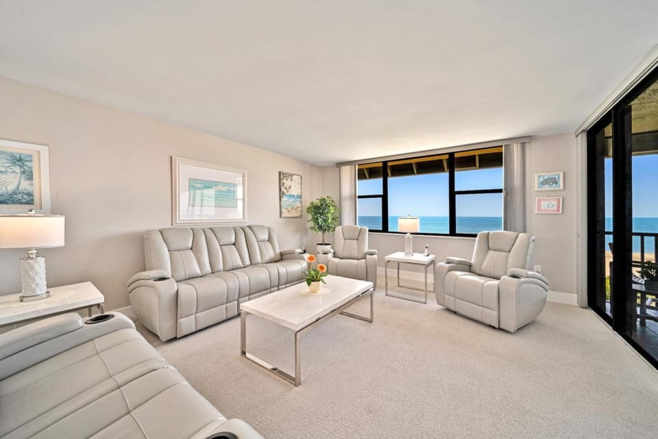 Loggerhead Cay #114 House in Sanibel Island
