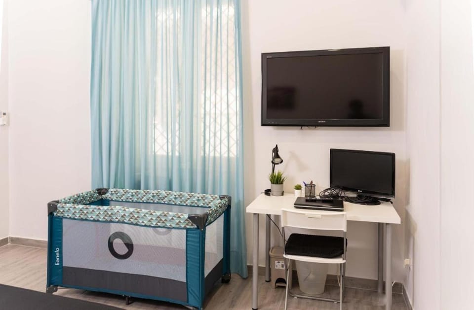 TV and multimedia, Seating area