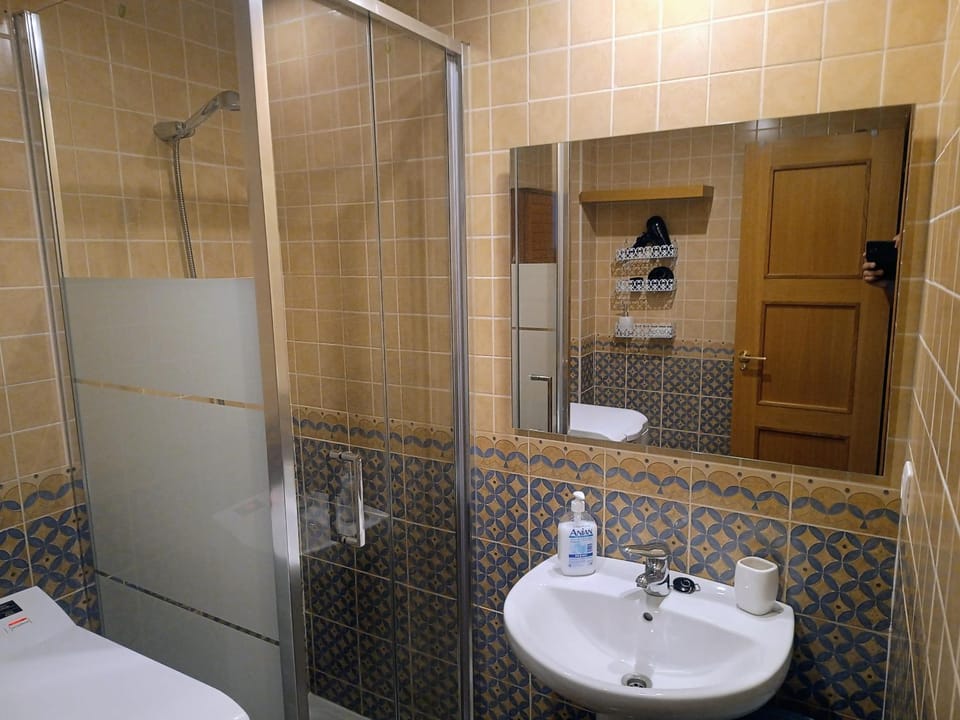 Sierra y Silencio Nómada, WIFI, Trastero y Garaje Apartment in Andalusia