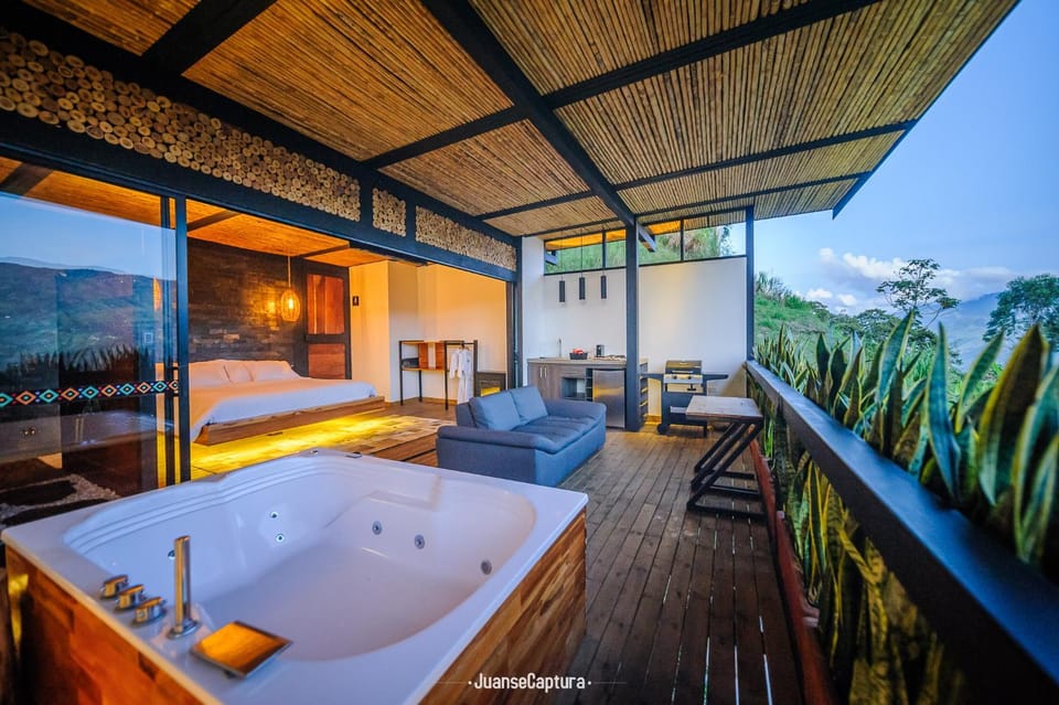 Natural landscape, Hot Tub, Mountain view
