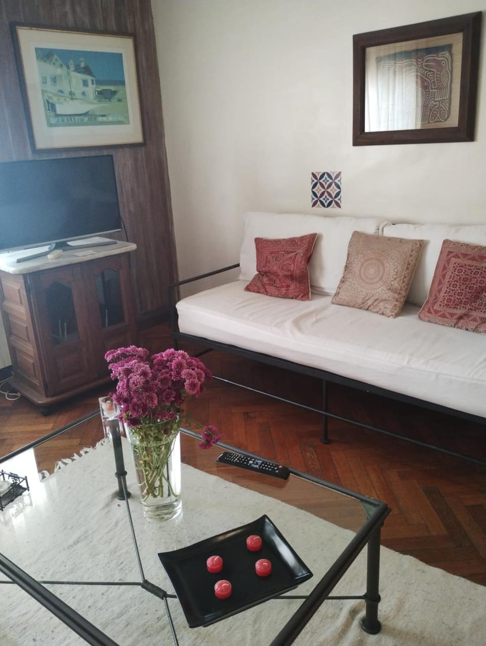 Larrea y Santa Fe Apartment in Buenos Aires