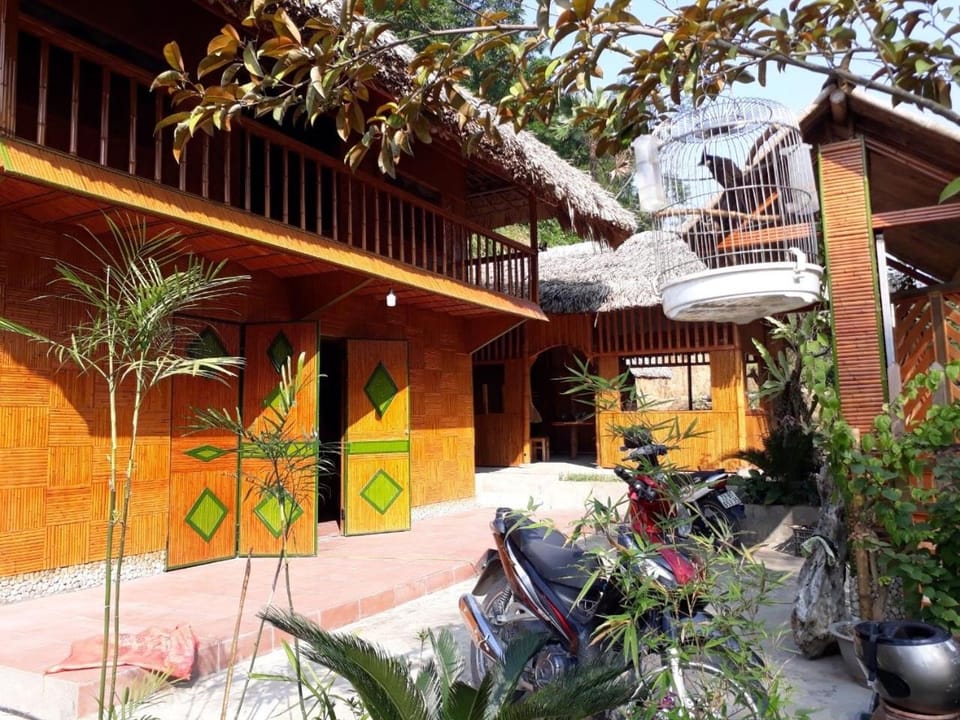 Homestay Khoáng nóng Thông Nguyên Nature lodge in Vietnam