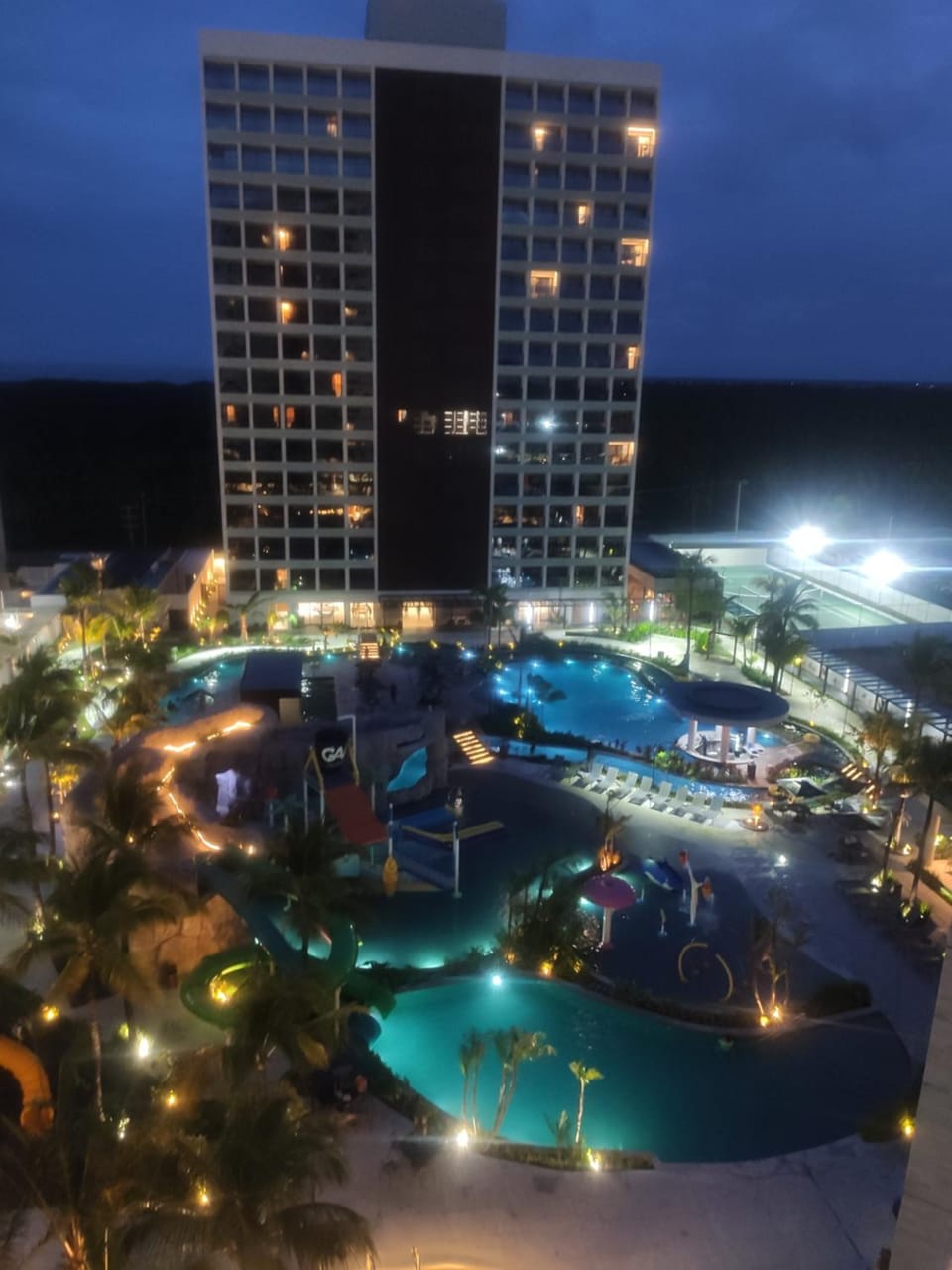 Swimming pool