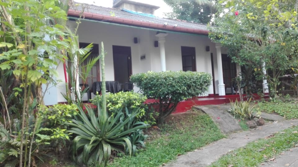 Property building, Garden