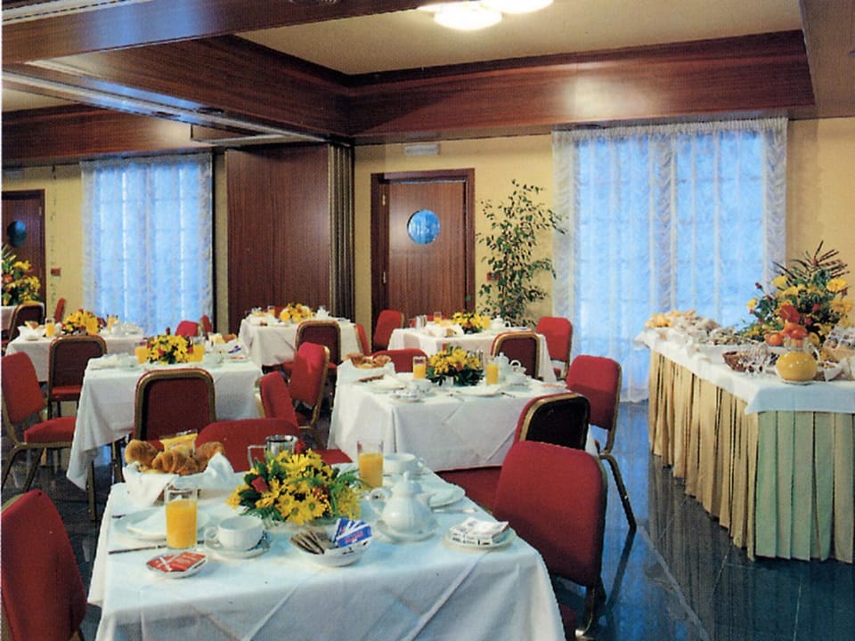 Buffet breakfast