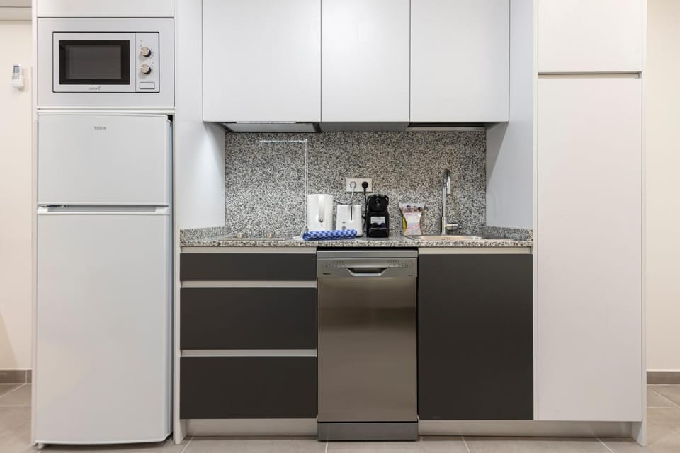Coffee/tea facilities, Kitchen or kitchenette