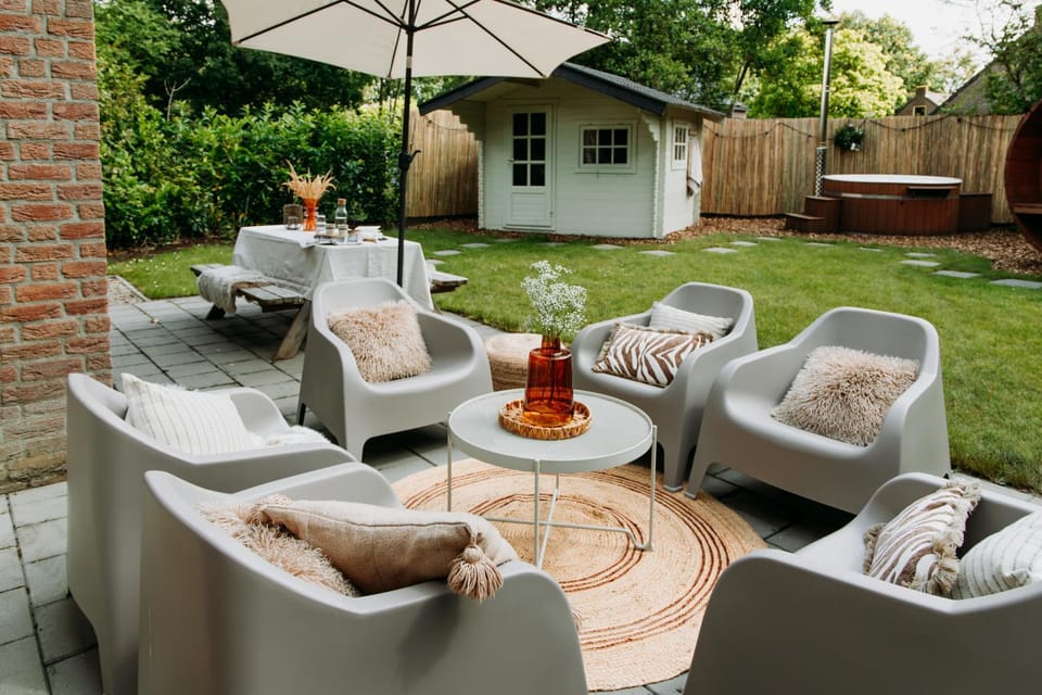Scandinavian Wellness met hottub & sauna House in Gelderland, Netherlands