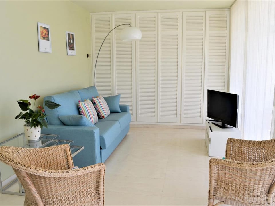 Apartment les oliveres Apartment in Baix Empordà