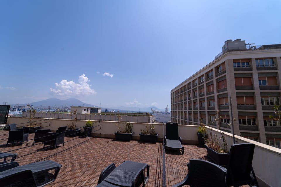 Balcony/Terrace, City view, Street view