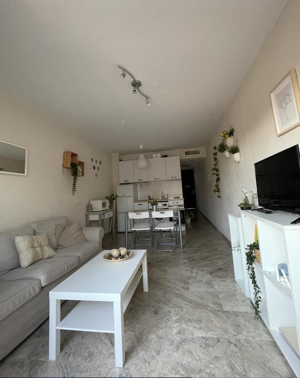 Luminoso y coqueto apartamento en Málaga Apartment in Malaga