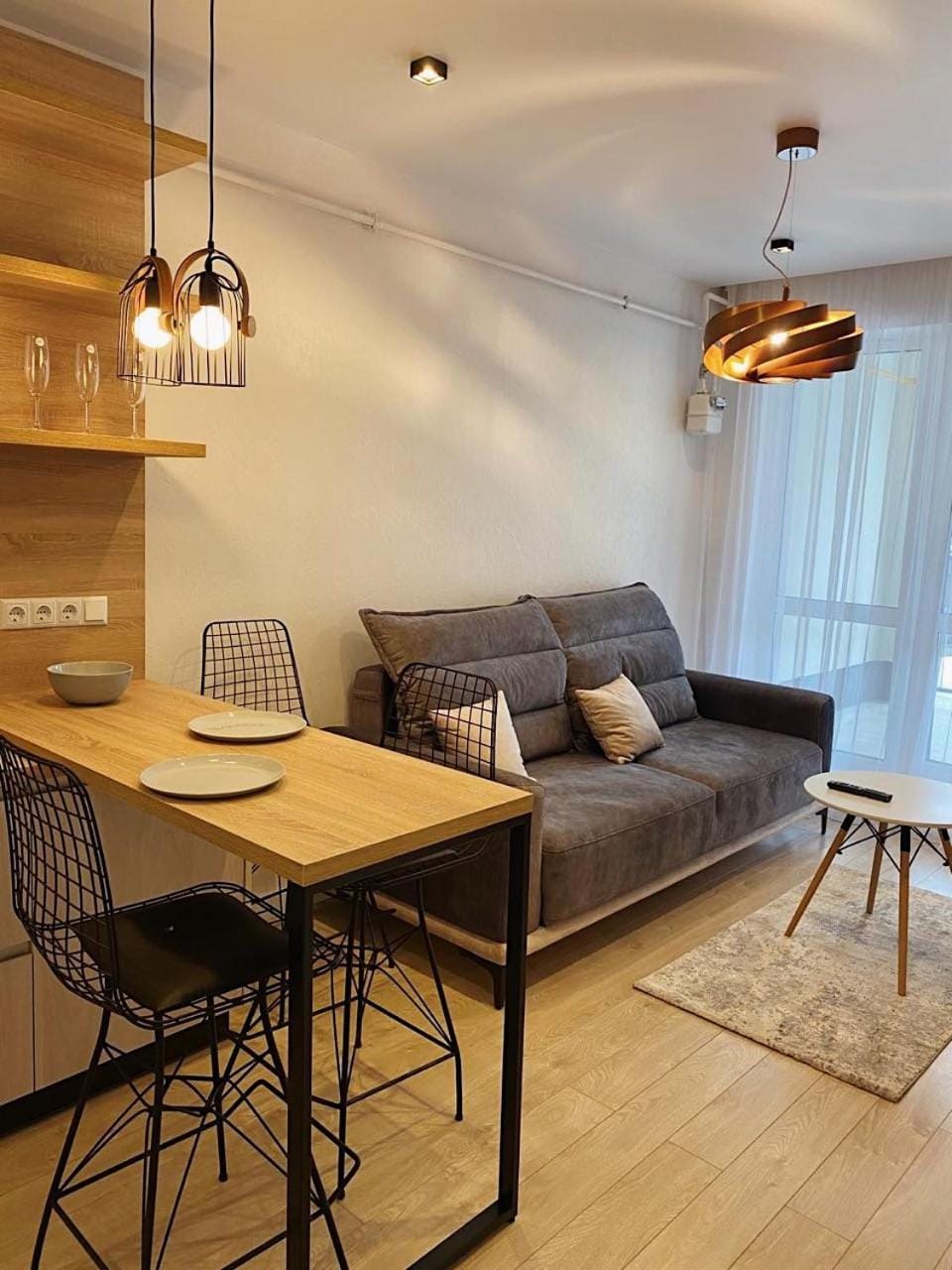 Seating area, Dining area