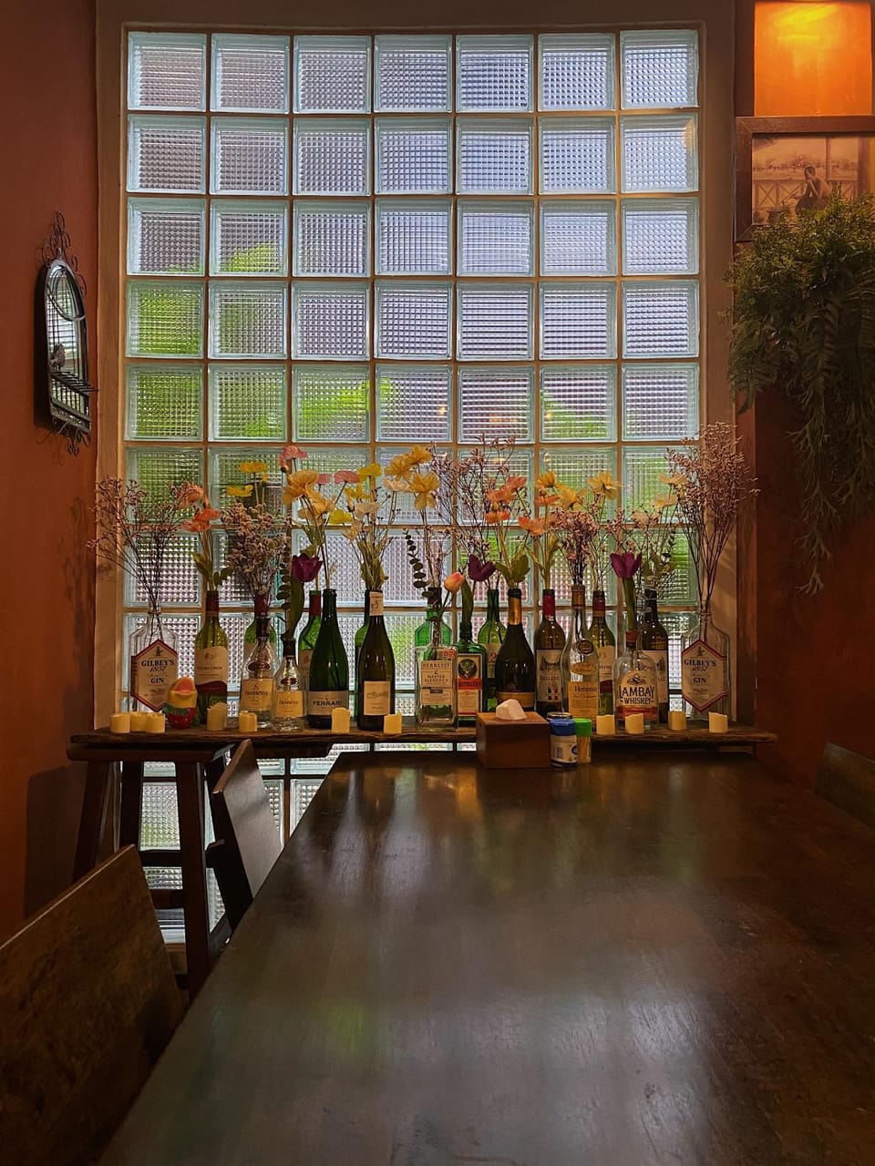 Baan Glang Soi Restaurant & Guesthouse Bed and Breakfast in Bangkok