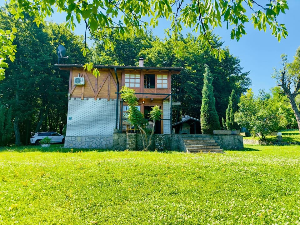 Villa Ema House in Federation of Bosnia and Herzegovina