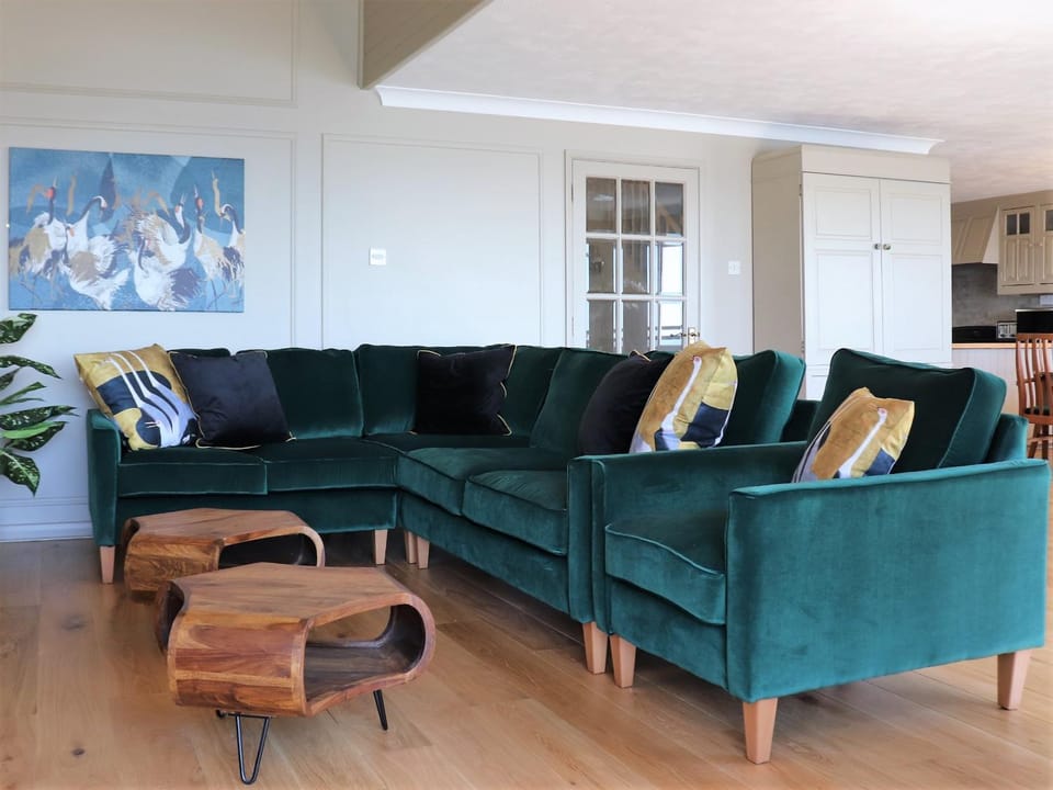 Communal lounge/ TV room, Living room