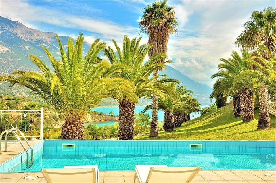 Sea view, Swimming pool