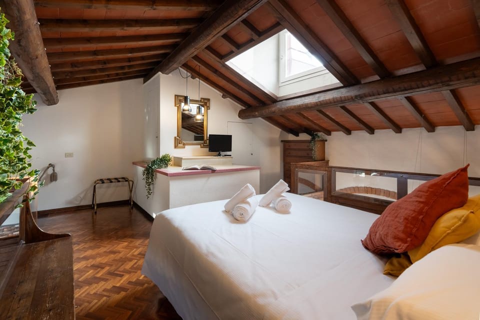 Decorative detail, Bedroom