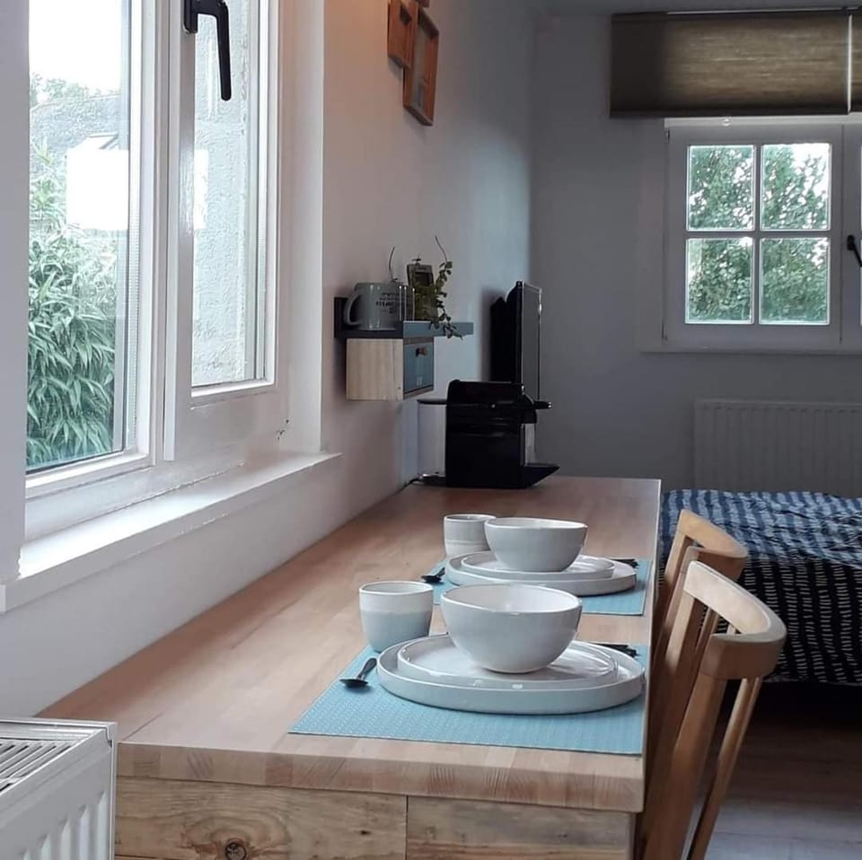 Sea You Soon privé kamer met jacuzzi en sauna Vacation rental in Bredene