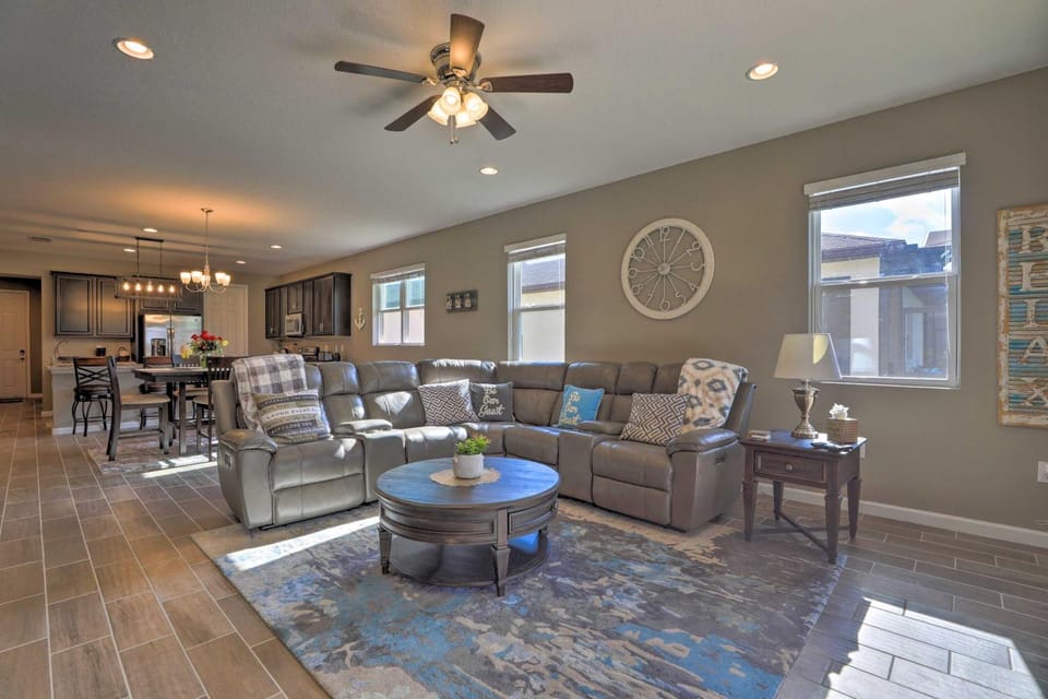 9 Mi to Disney: Home w/ Patio + Community Perks House in Four Corners