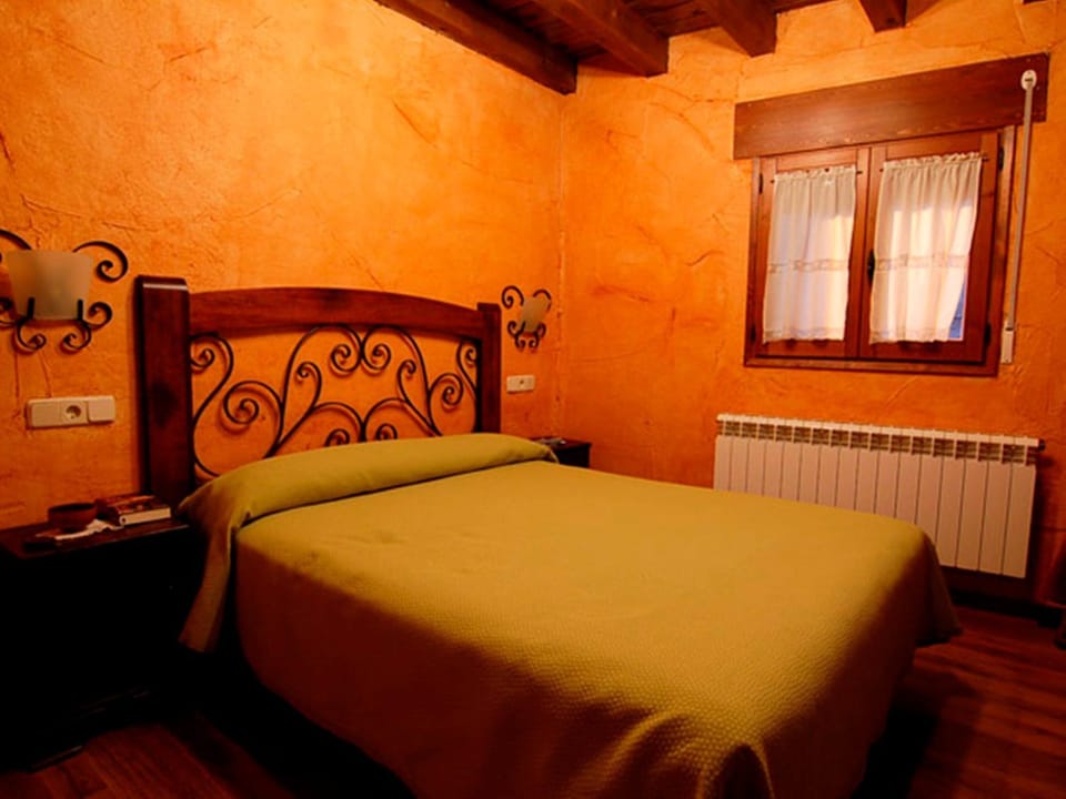 La Casona del Herrero Bed and Breakfast in Castile and León