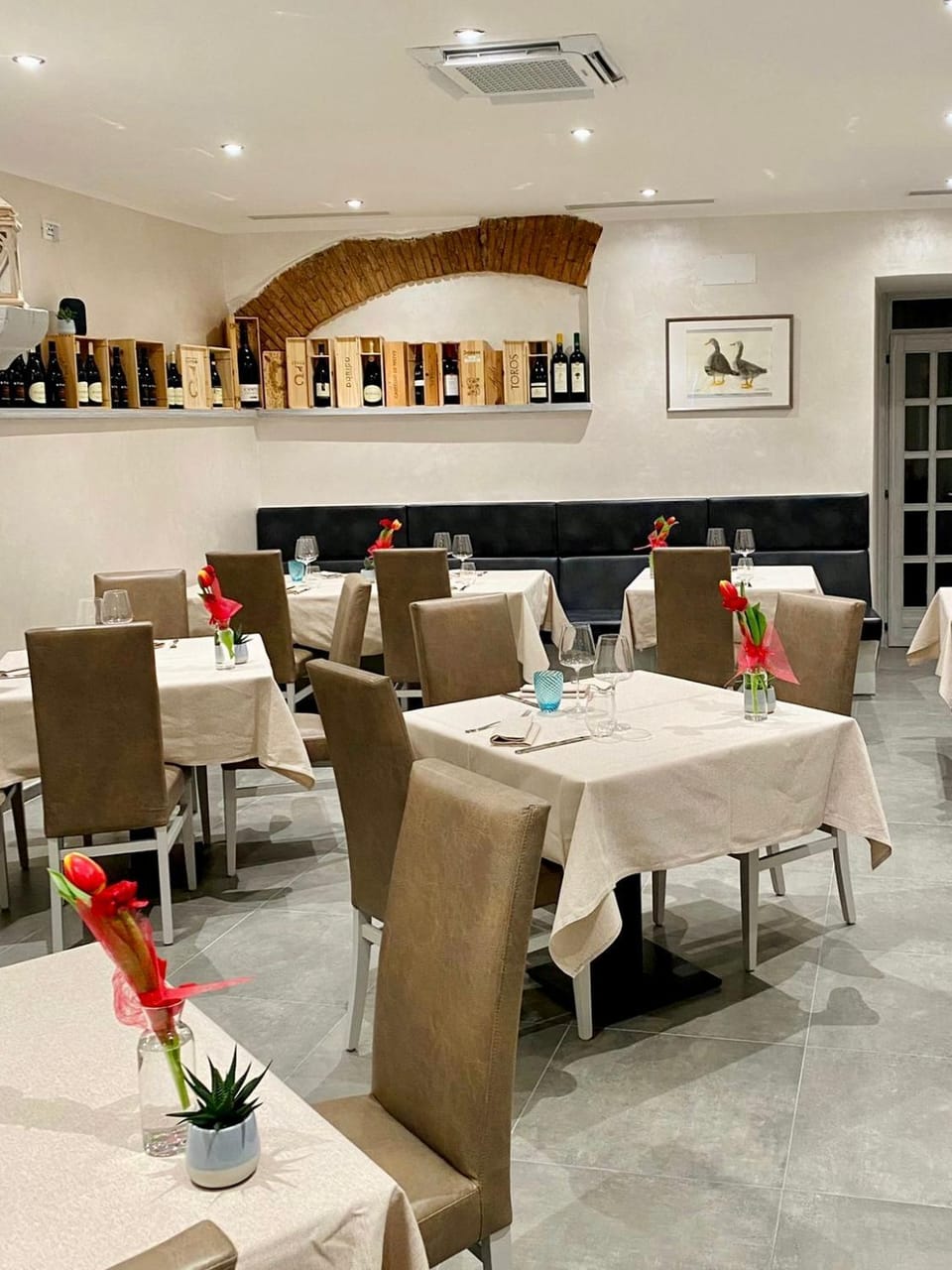 Lounge or bar