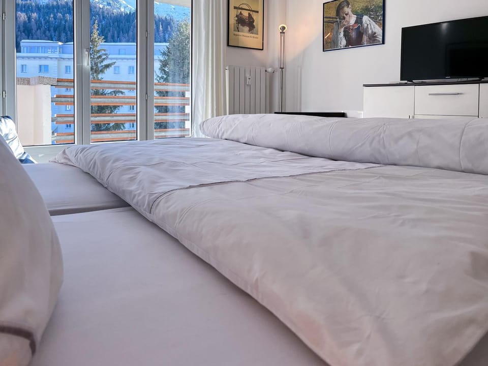 Bed, View (from property/room), Bedroom