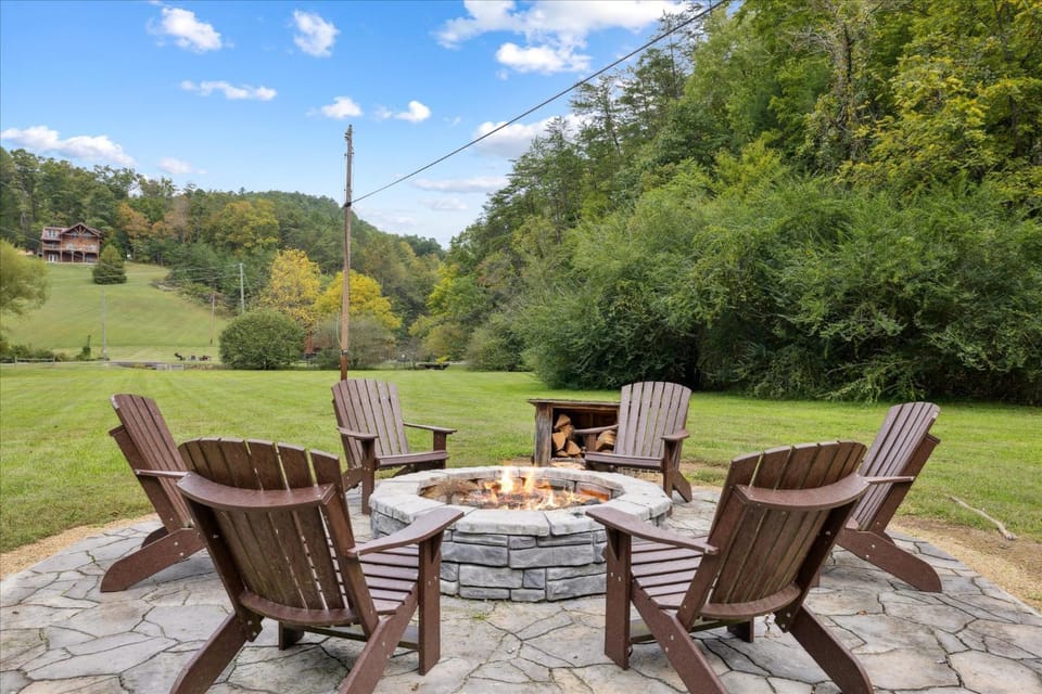 Music Row | 2BR in Pigeon Forge House in Sevier County